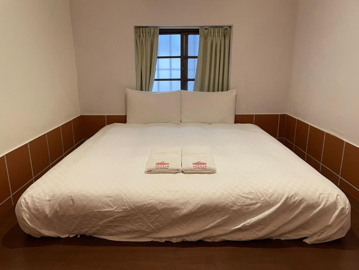 左營蓮潭郭家百年古厝 Hotel Каосюн Екстериор снимка