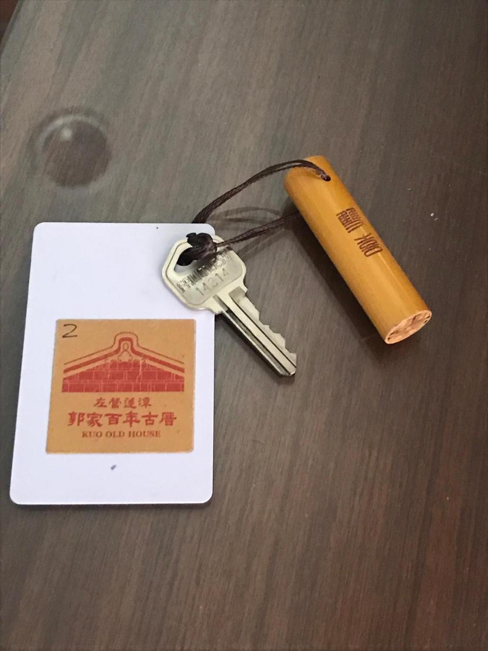 左營蓮潭郭家百年古厝 Hotel Каосюн Екстериор снимка